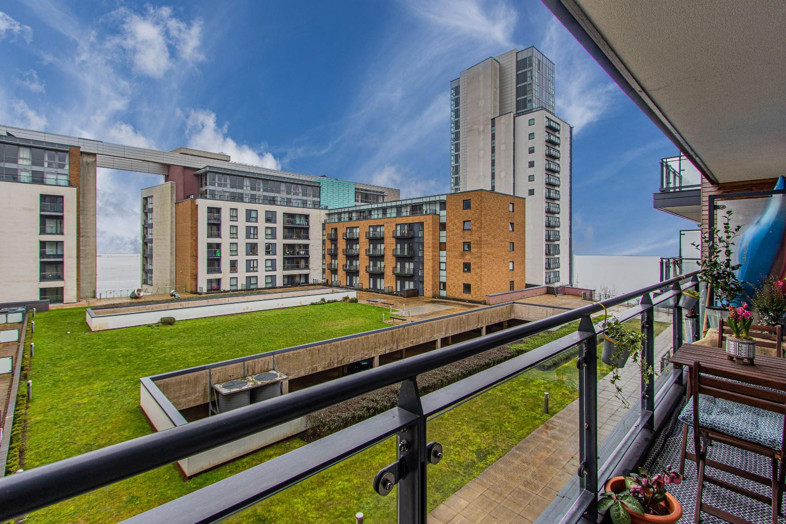 Ferry Court, Cardiff Bay — photograph 4